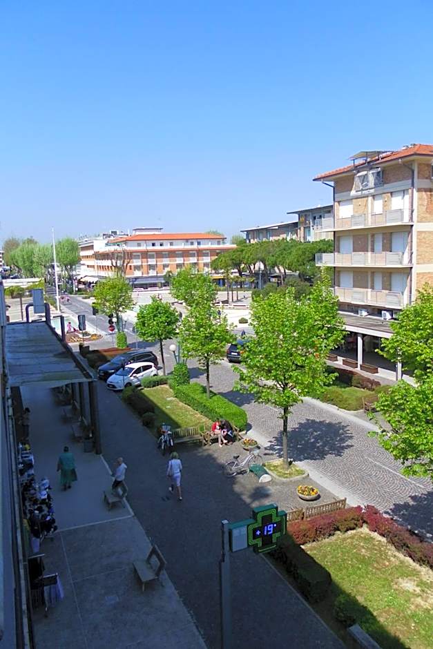 Lilium Maris Hotel