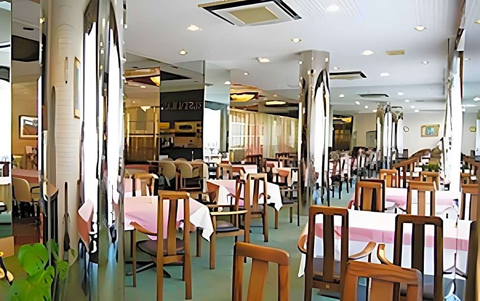 Kurume Station Hotel
