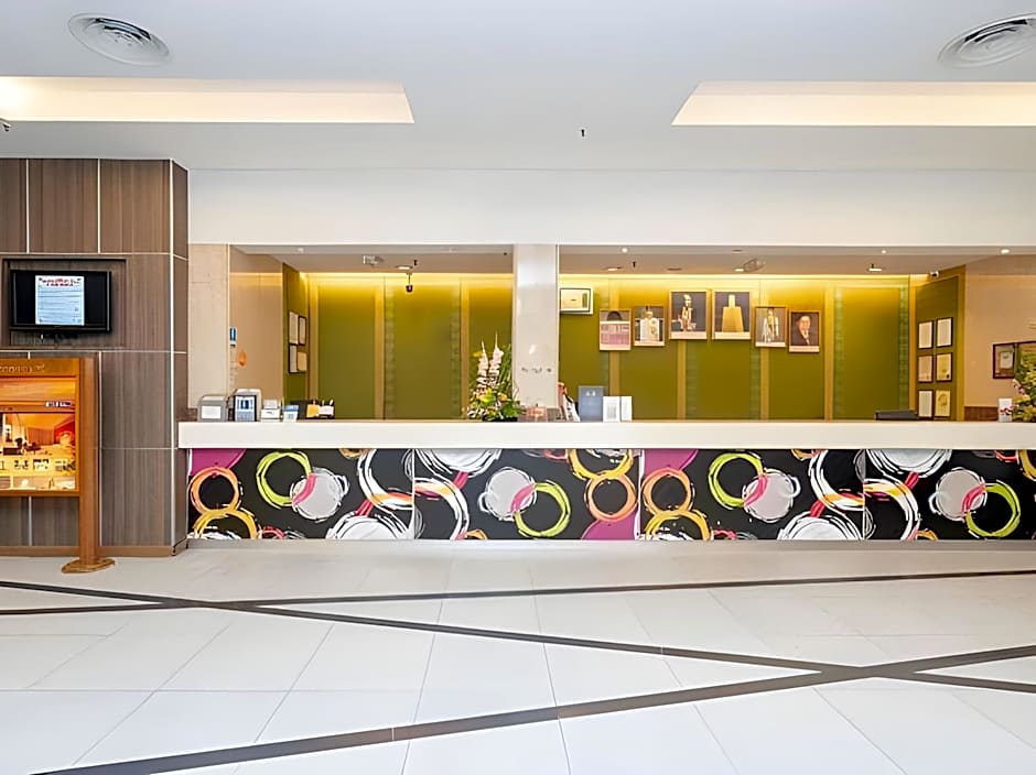 Premier Hotel