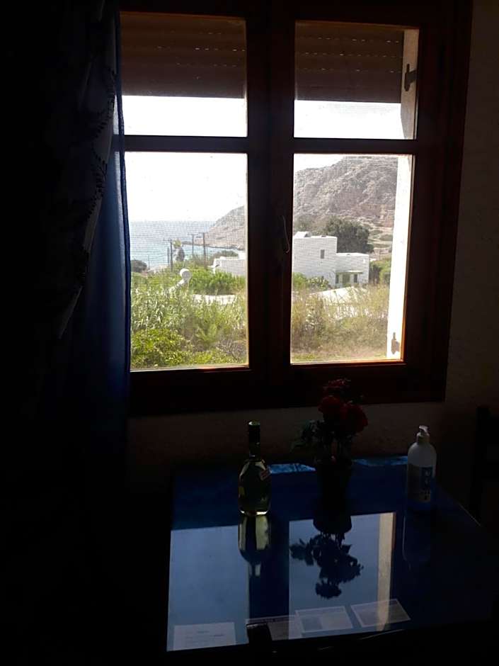 Montemar Studios & Apartments