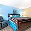 Super 8 by Wyndham Bismarck