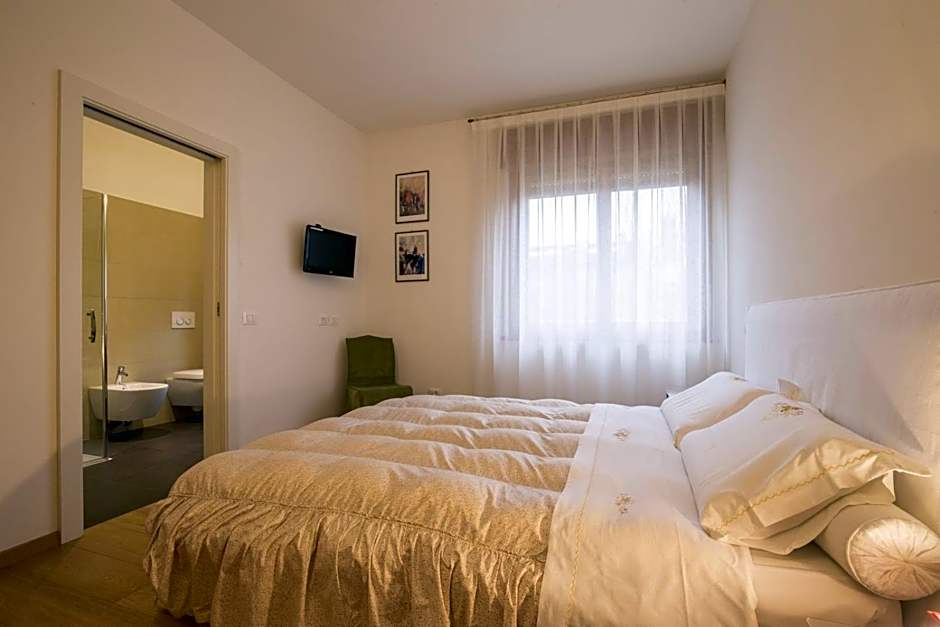 Zdjęcie 1 z 6 — Double Room