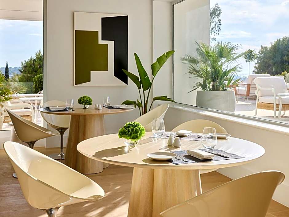 The Roc Club, A Grecotel Hotel to Live