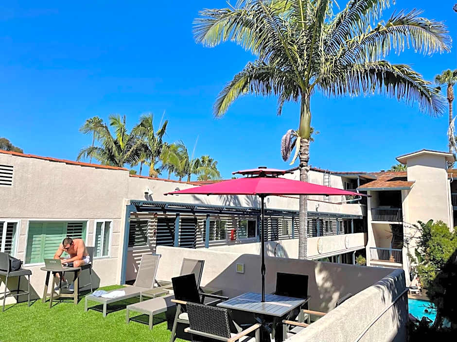 Beachside Inn
