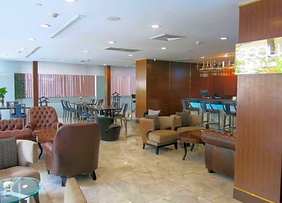 Radisson Suites Bangkok Sukhumvit