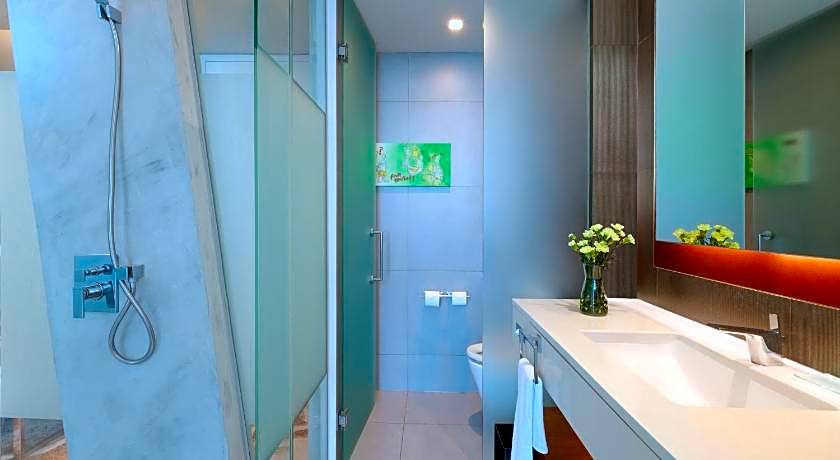 Pullman Jakarta Central Park Hotel