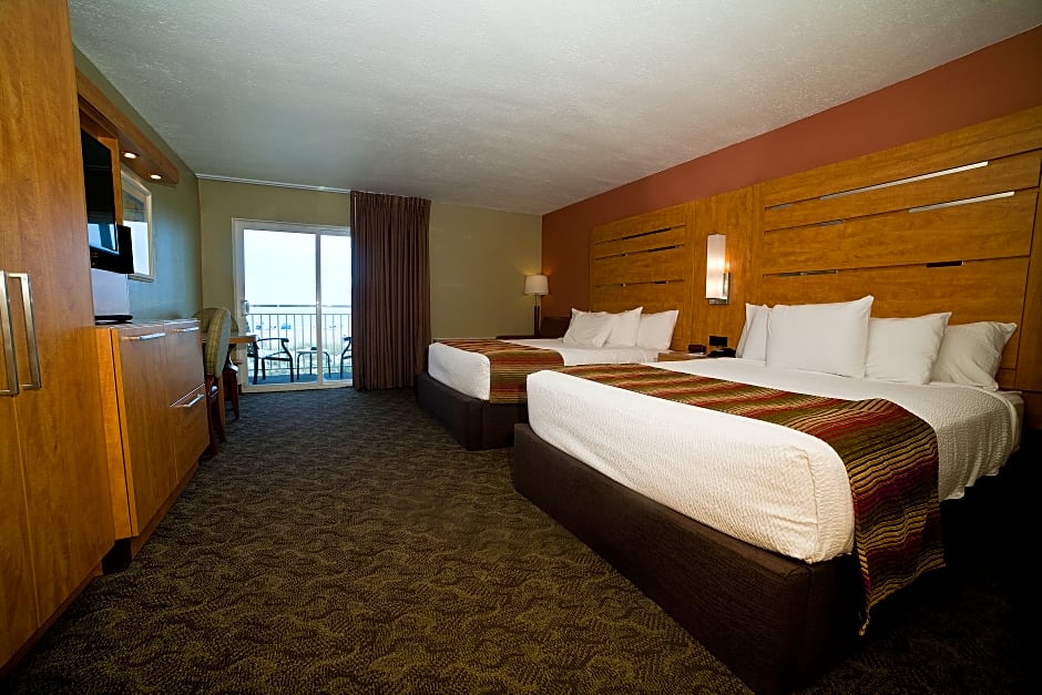 DeSoto Beach Hotel