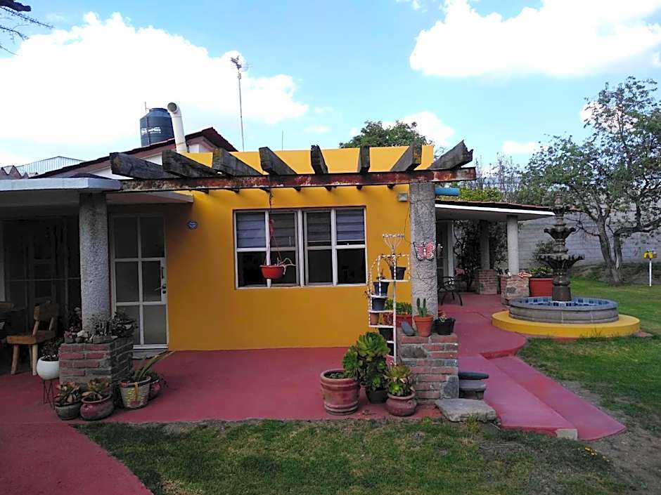 Finca Mc'Clau Teotihuacan, Casa residencial entera