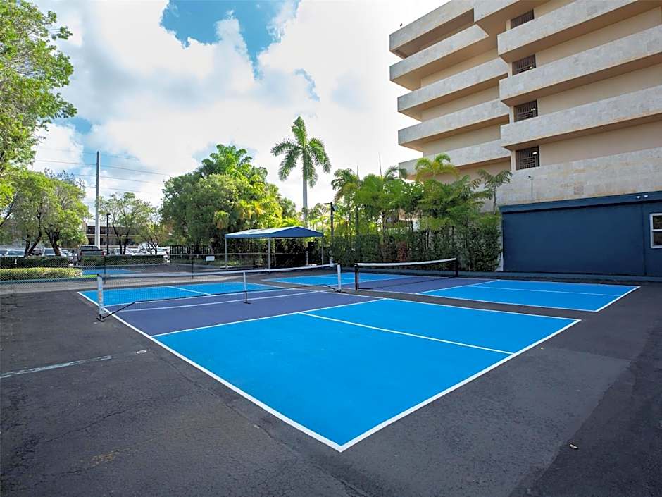 Regency Miami Airport by Sonesta