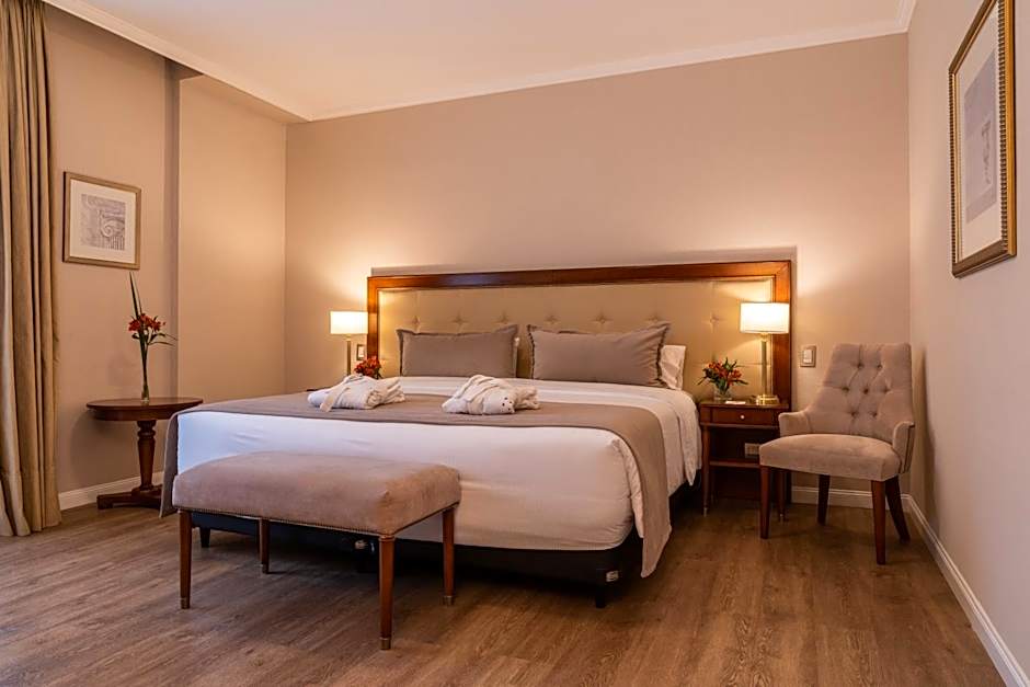 Hotel Intersur Recoleta