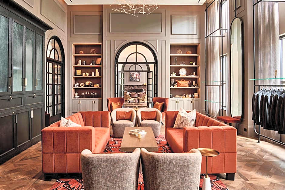 Daxton Hotel Birmingham, Curio Collection by Hilton
