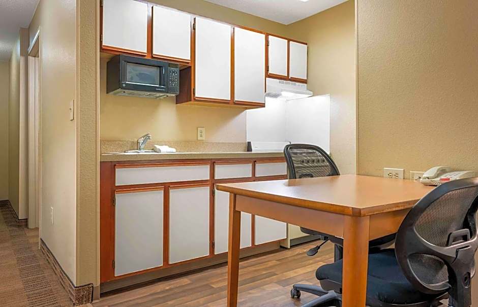 Extended Stay America Suites - Pittsburgh - Airport