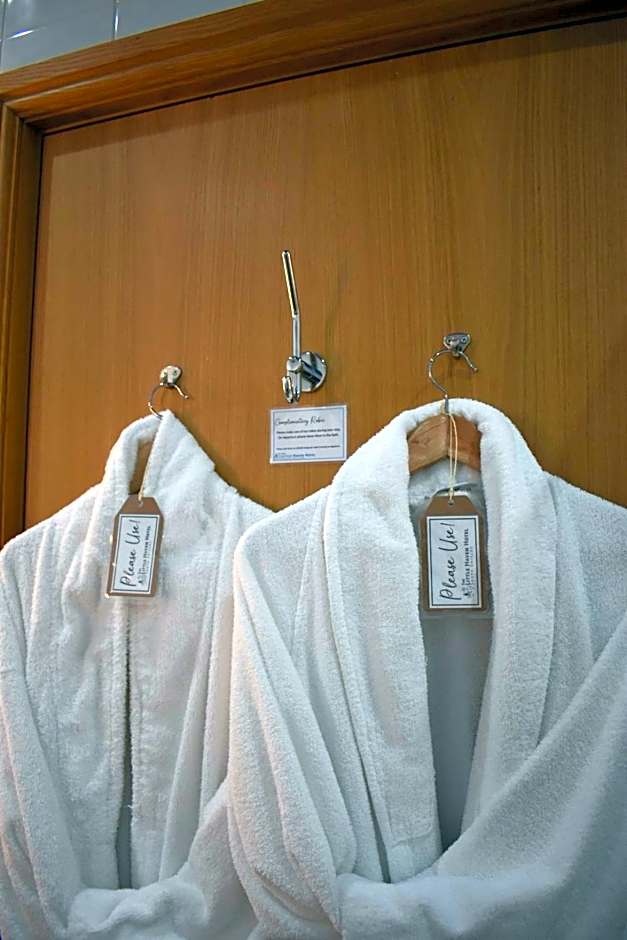 The Little Haven Hotel On The Beach