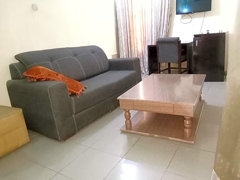 Dreamland Suites