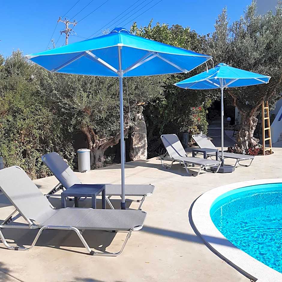 Villa Chariklia Studios