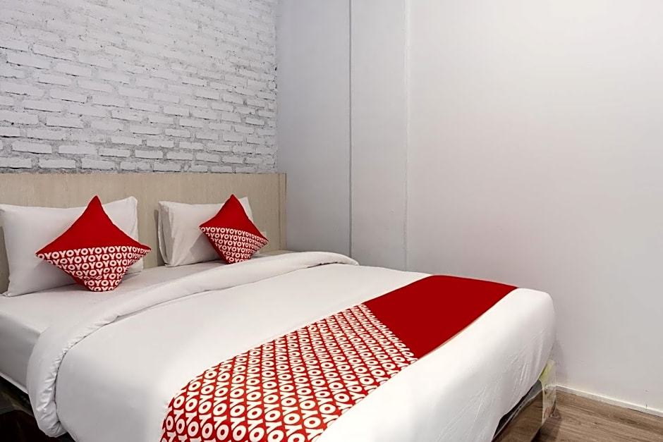 Super OYO 3150 Theodore Homestay