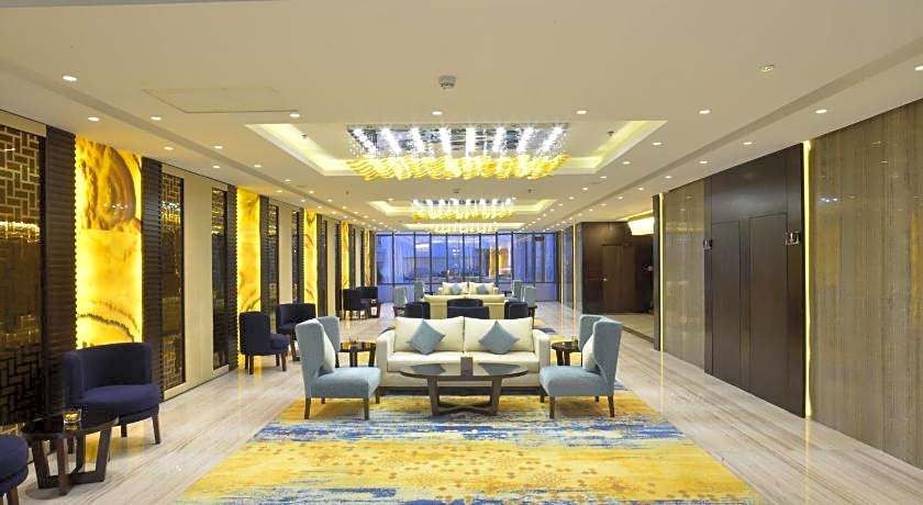 Naviti Warwick Dammam