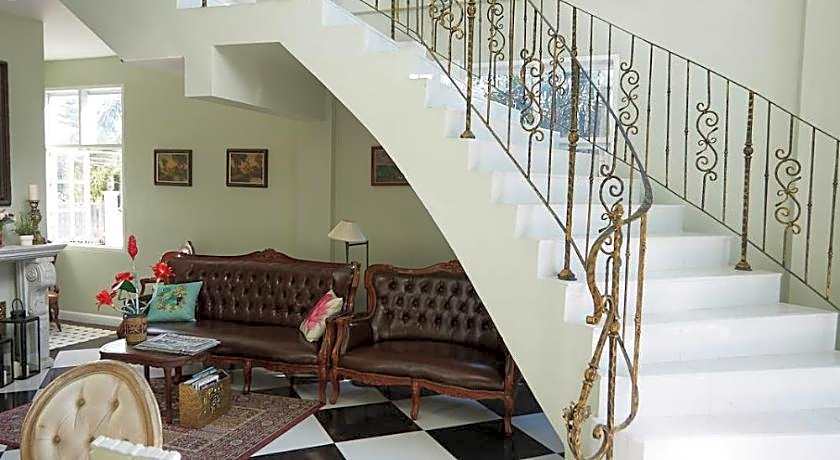 Nai Suan Bed And Breakfast