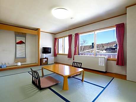 Twin Room with Shared Bathroom