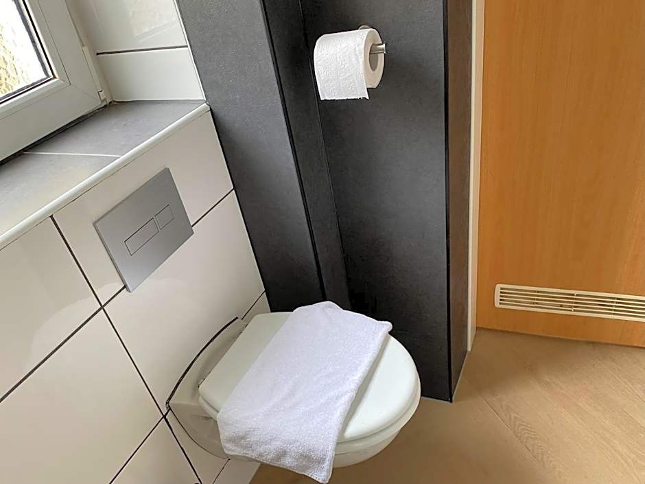 Hotel Petite Königsallee SELF CHECK-IN
