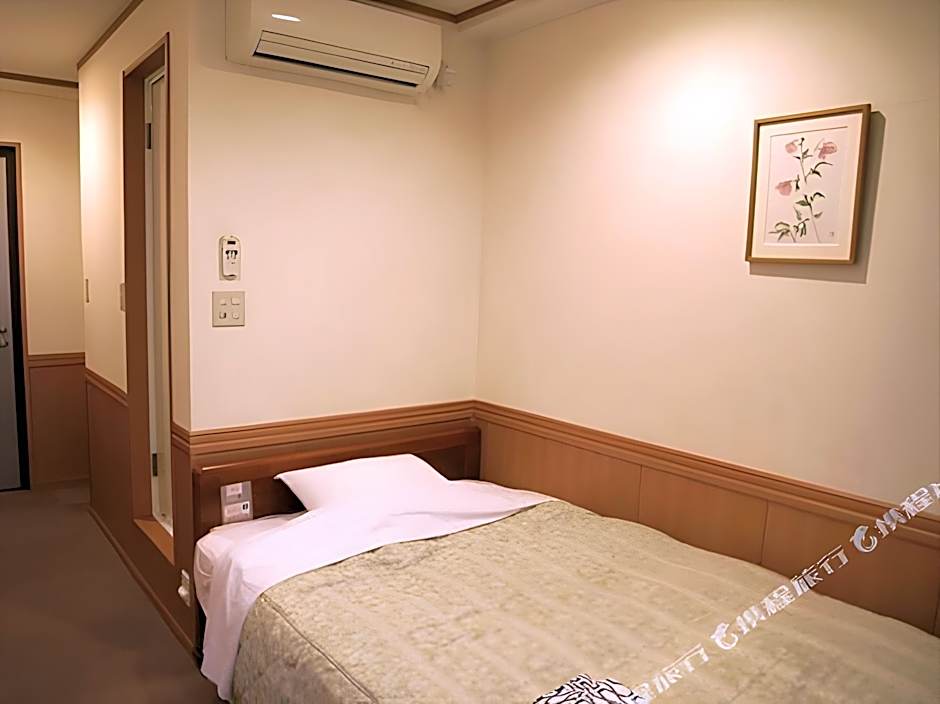 Tokai Center Hotel