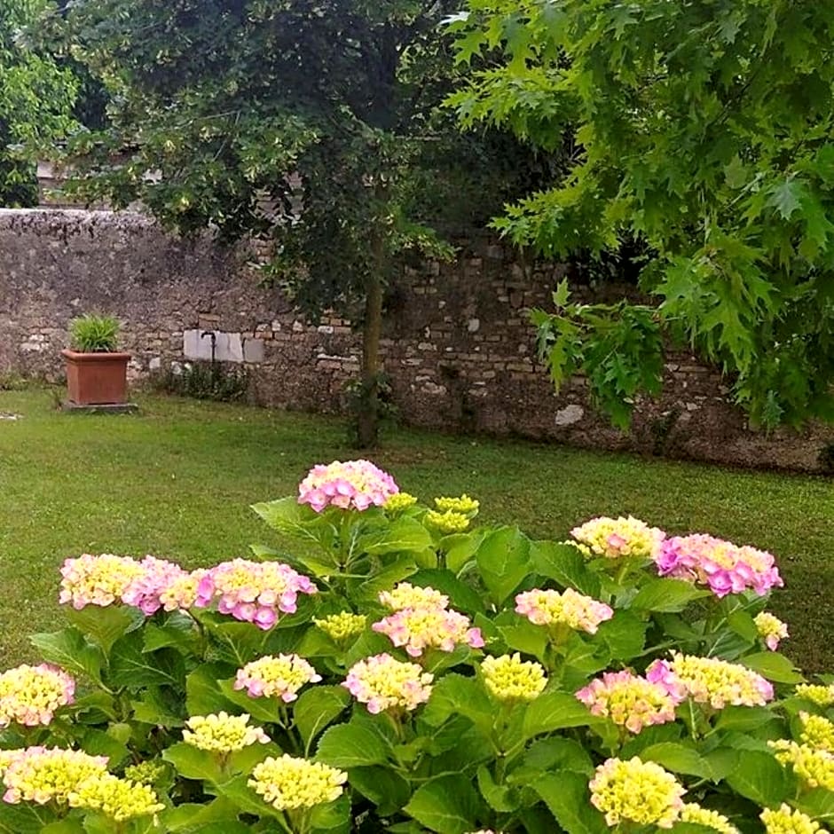 B&B Ernestine Family Home