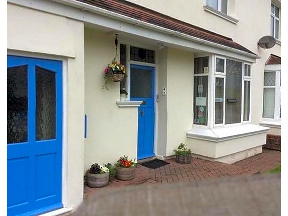 Alma Lodge Guest House