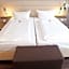 Manhattan Hotel