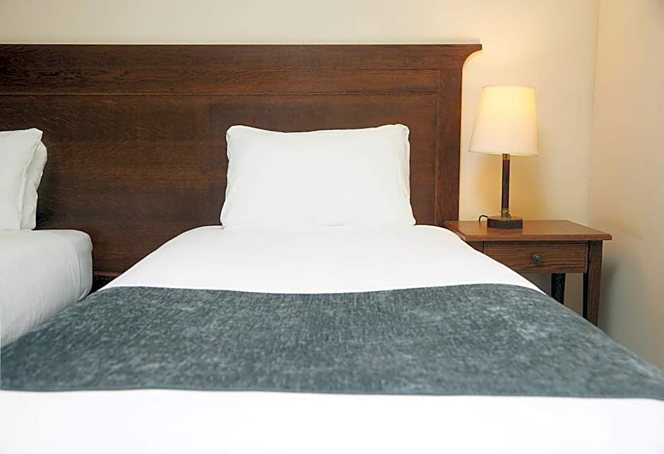 White Hart Hotel by Greene King Inns