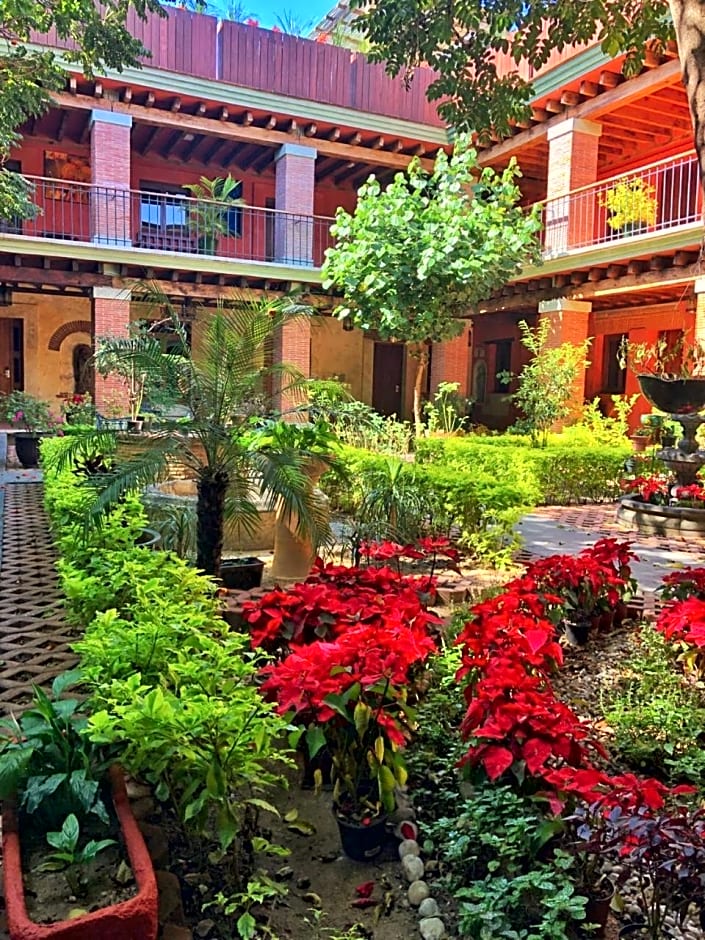 Hotel Siglo XVII Art Gallery