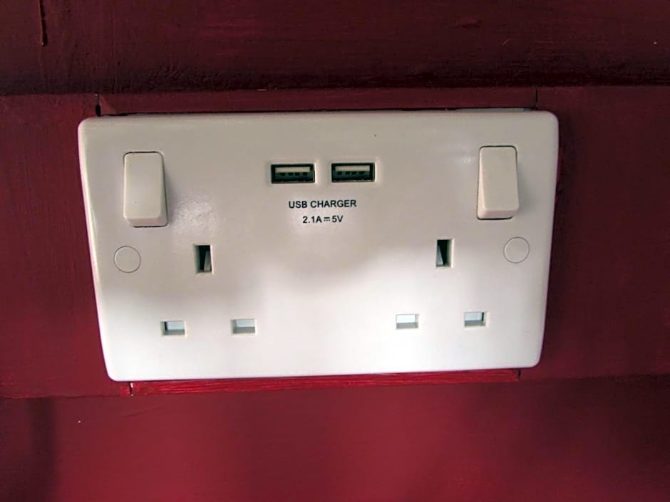 Hull Trinity Backpackers