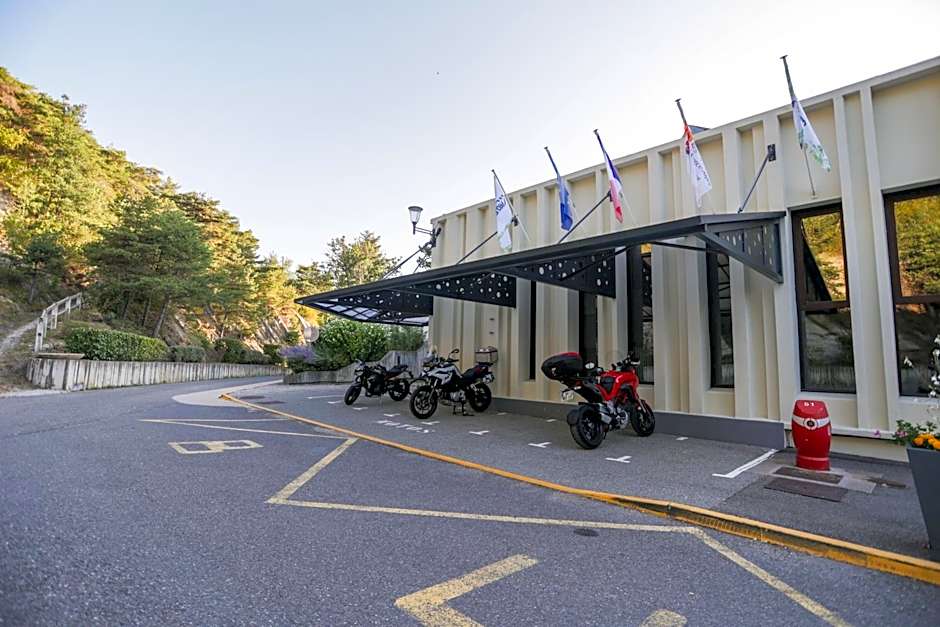 Village Club Les Hyvans