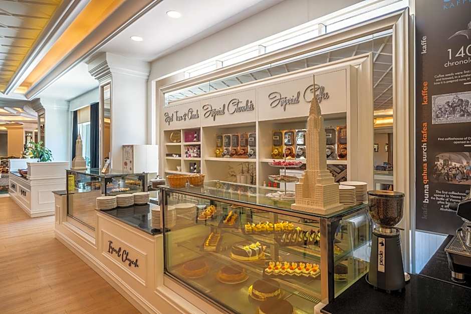 Delphin Imperial Lara