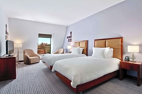 Twin Deluxe Room with River View