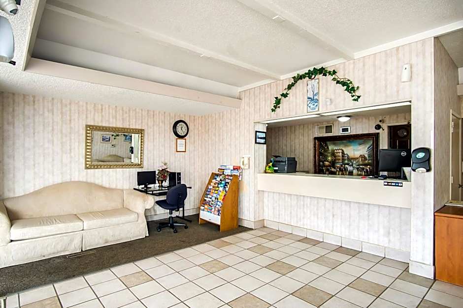 OYO Hotel Hutchinson KS West 4th Ave