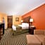 Quality Inn & Suites Grinnell near University