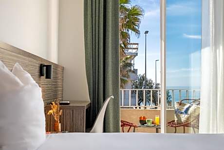 Triple Room with Balcony