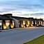 Crestwood Hotel