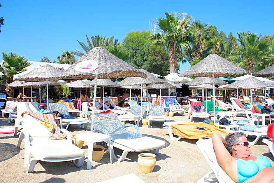 Toloman Hotel Bitez Beach