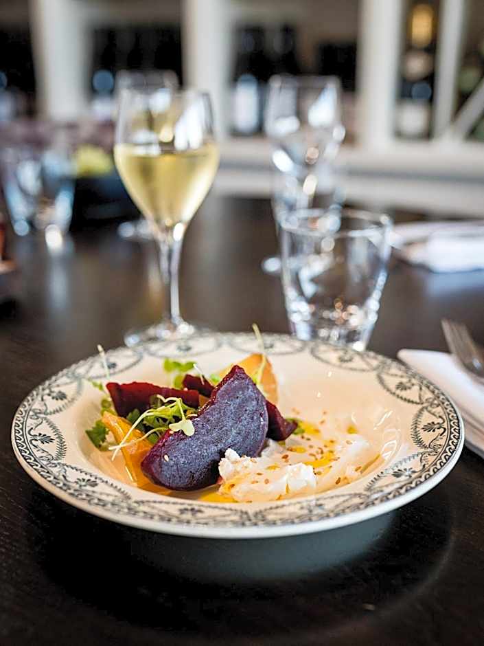 Saint Aubin Logis Hôtel & Restaurant