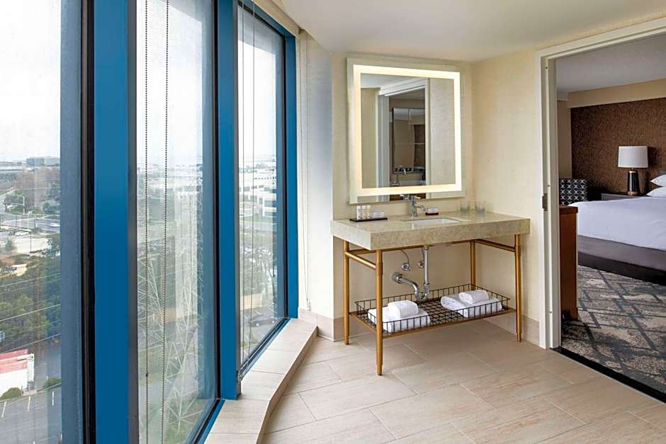 Embassy Suites By Hilton Hotel San Francisco-Airport, South San Fran.