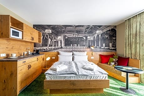 Doppelzimmer „TASTY“ mit Küchenzeile