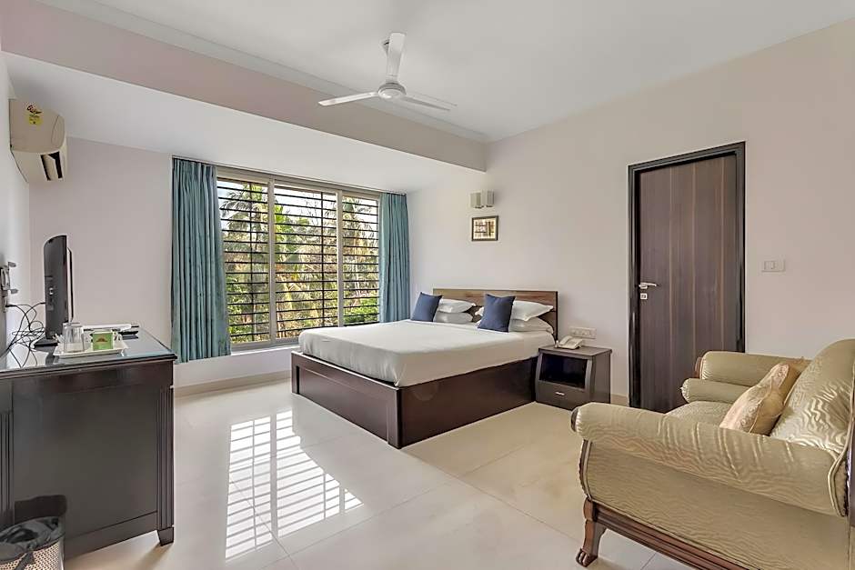 Arotel Rooms & Suites
