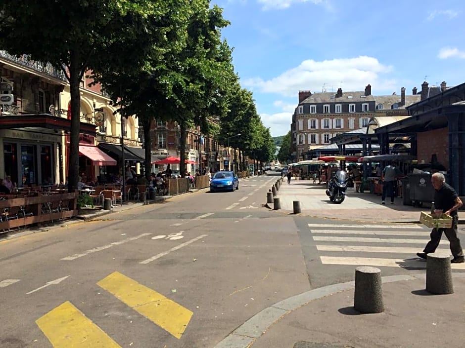 Le Carrel Saint Marc