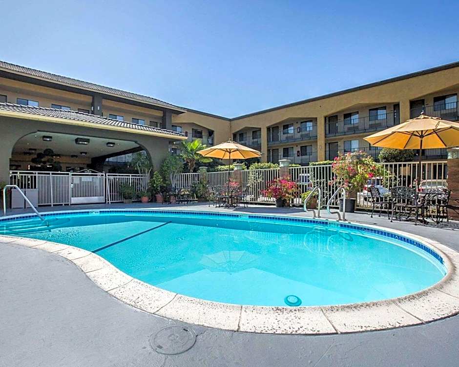 Quality Inn Ontario Airport Convention Center