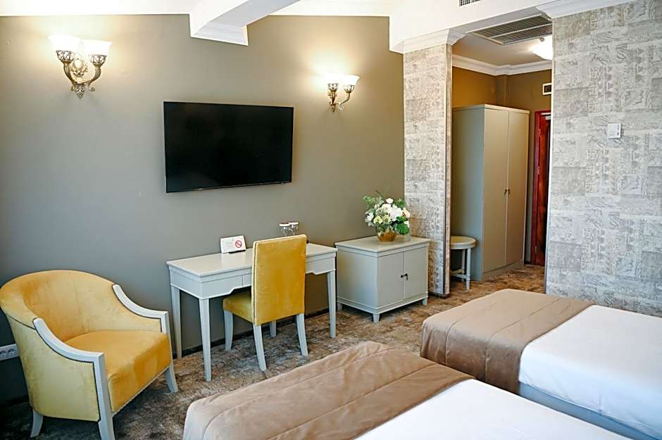 Hotel La Castel Iasi