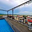Paragon Noi Bai Hotel and Pool