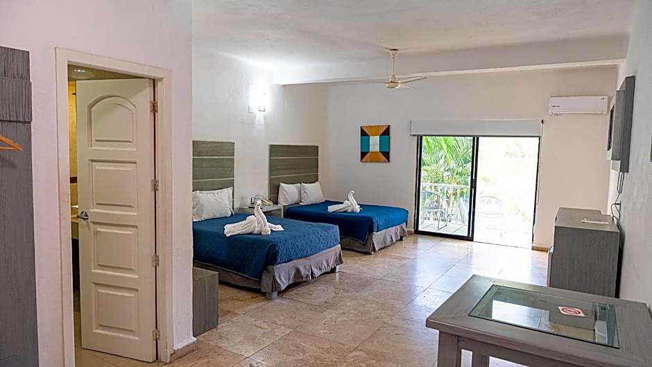 Splash Inn Nuevo Vallarta & Parque Acuatico