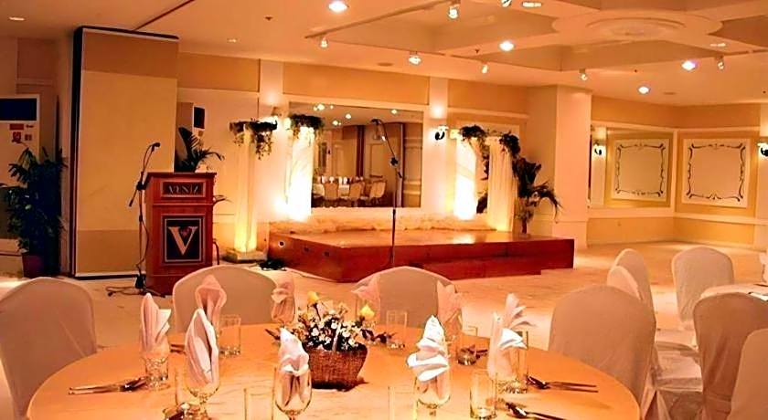 Hotel Veniz