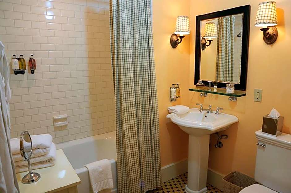 Tallman Hotel